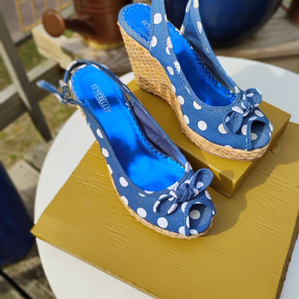 Seychelles “PS I Love You” Blue Polka Dot Wedges (Size 7) - Picture 4 of 4